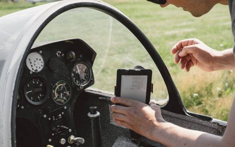 Indicated Airspeed Versus True Airspeed | 5 Types of Airspeed