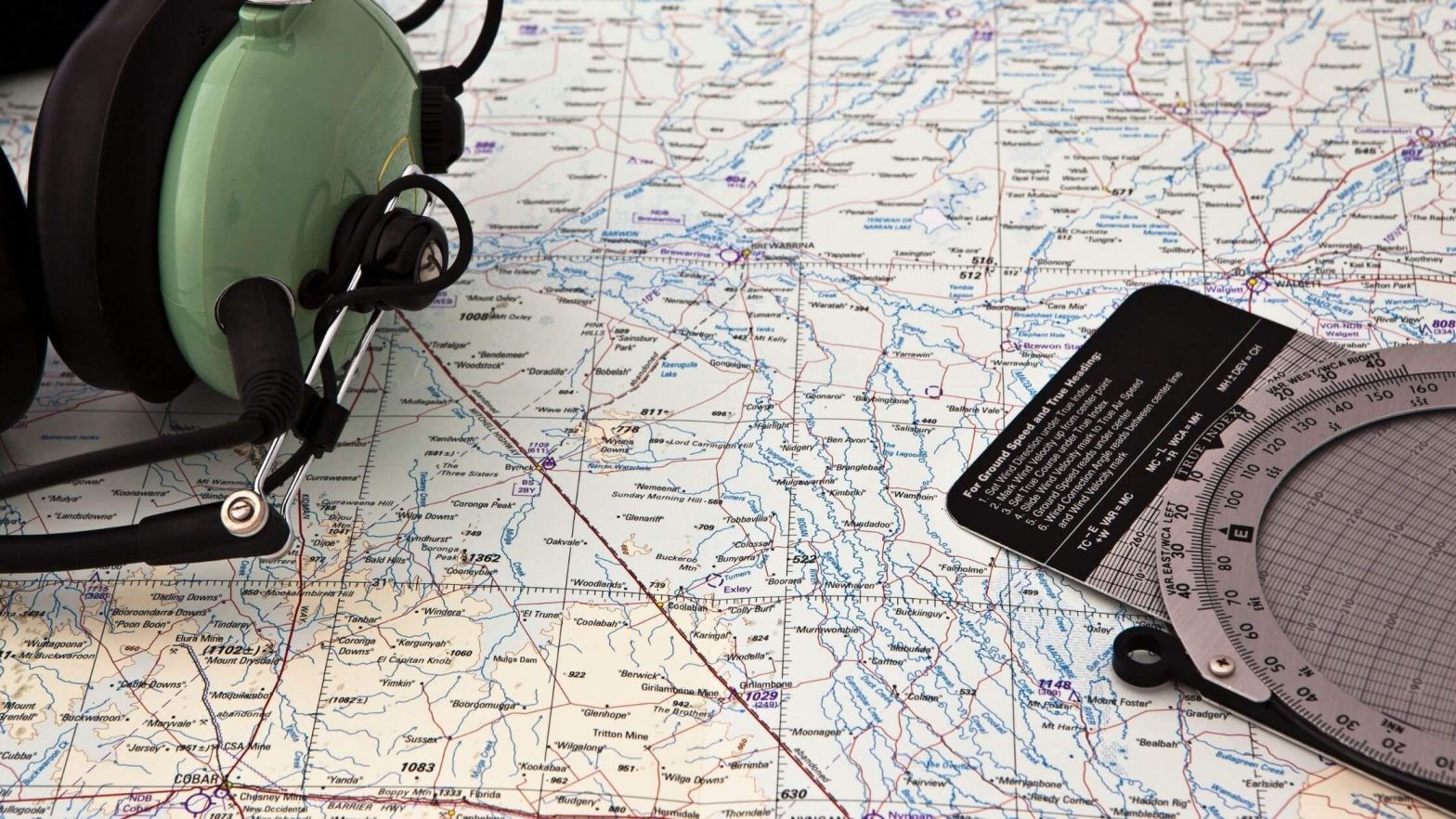 Best Flight Computers: Mechanical and Electronic