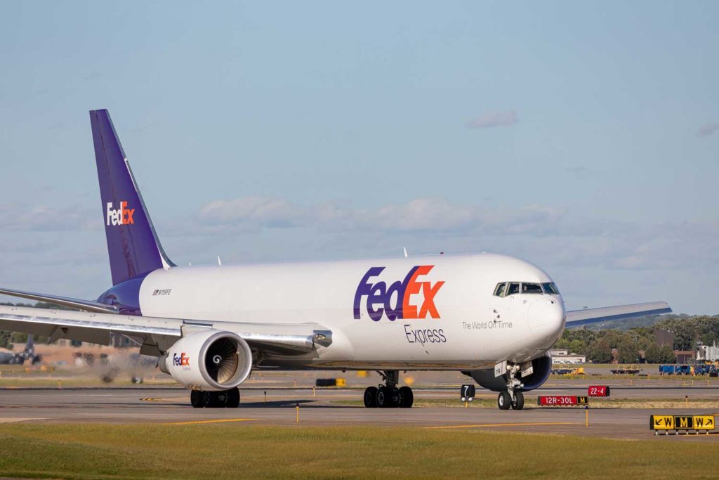 FedEx Pilot Salary – How to Become a FedEx Pilot
