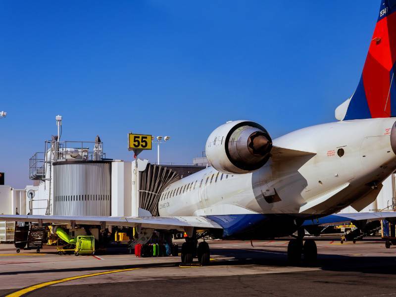 Current pilot shortage