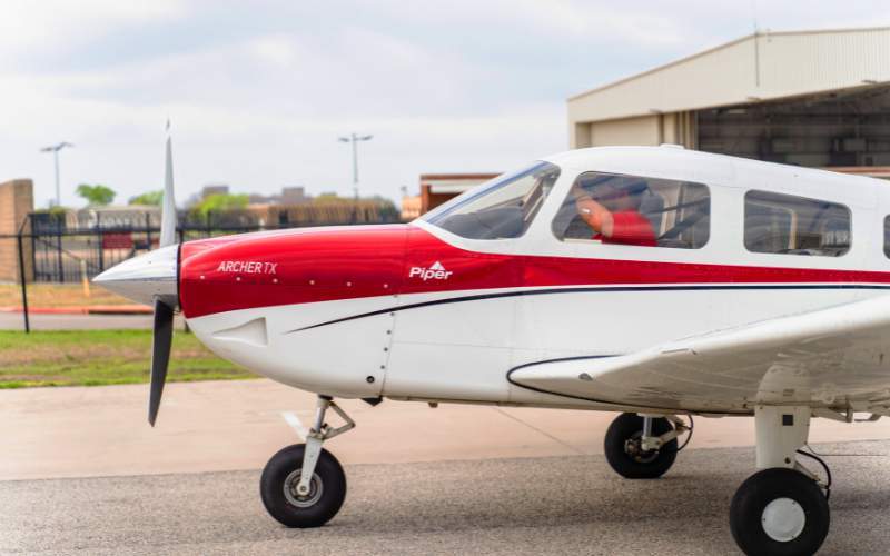Become an airline pilot