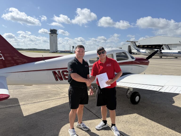 Checkride pass photo – Lucas V.