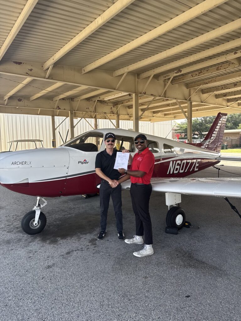 Checkride pass photo – Eian B.