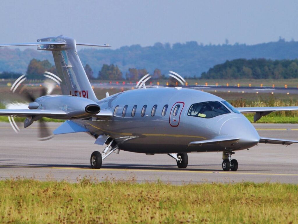 Piaggio P.180 Avanti