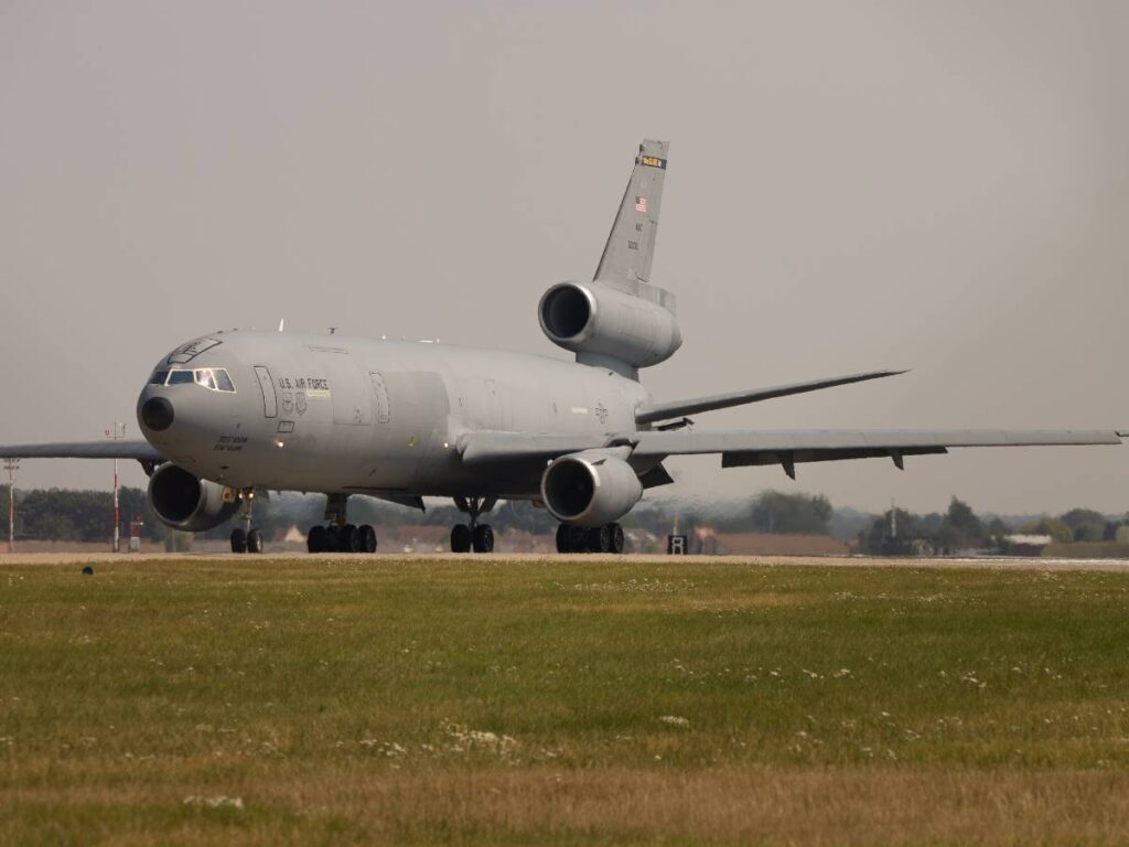 McDonnel DOuglas KC-100 Extender