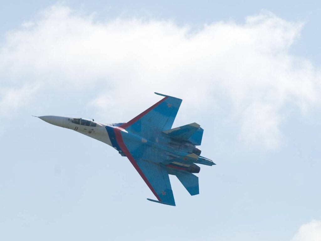 Sukhoi SU-27
