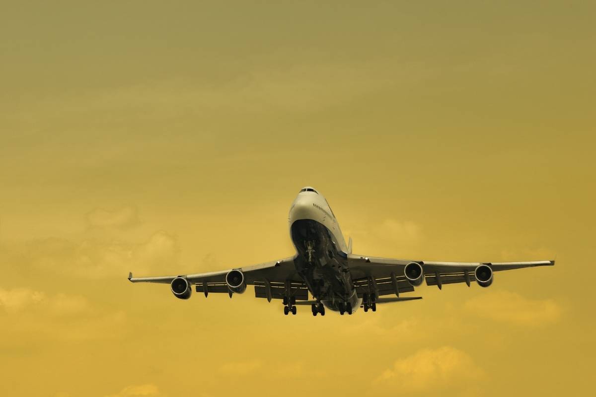 What Is ETOPS? What Every Aviator Needs to Know