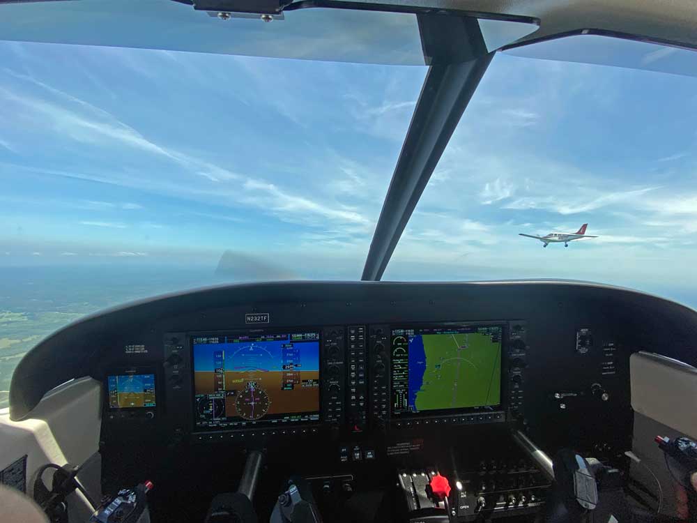 Thrust Flight Piper Archer