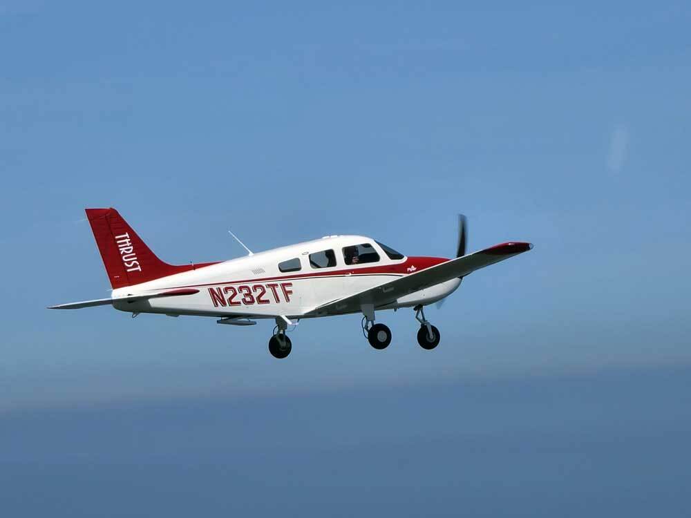 Piper Archer in the air