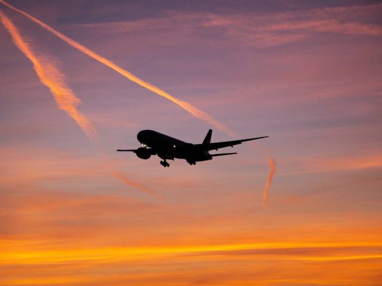 Airline pilot shortage