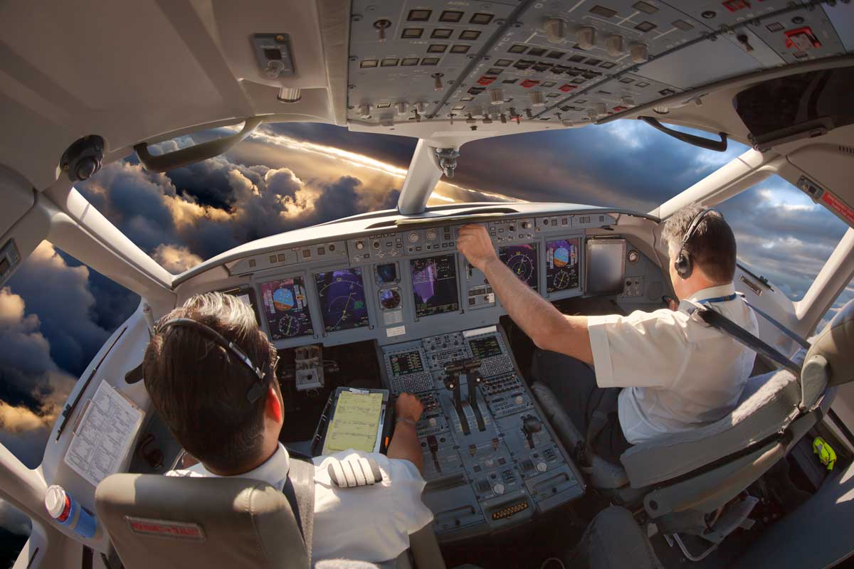 Airline Pilot Salary – How Much Do Pilots Make in 2025?