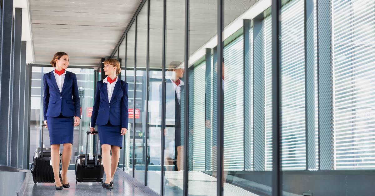 15 Best Gifts for Flight Attendants