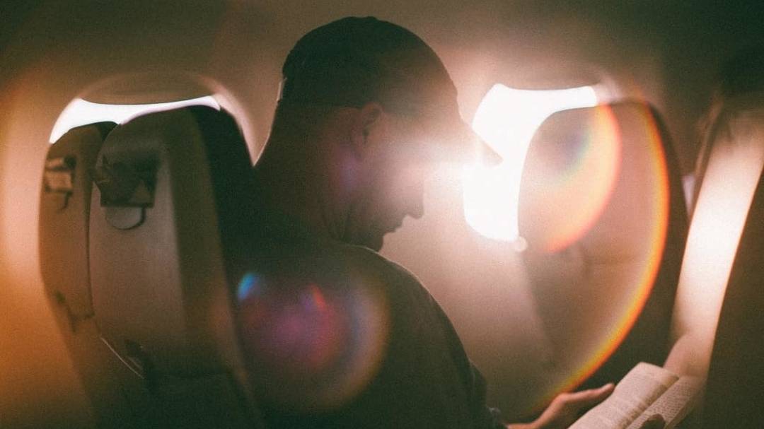 Aviation Must Reads: The 10 Best Books for Pilots